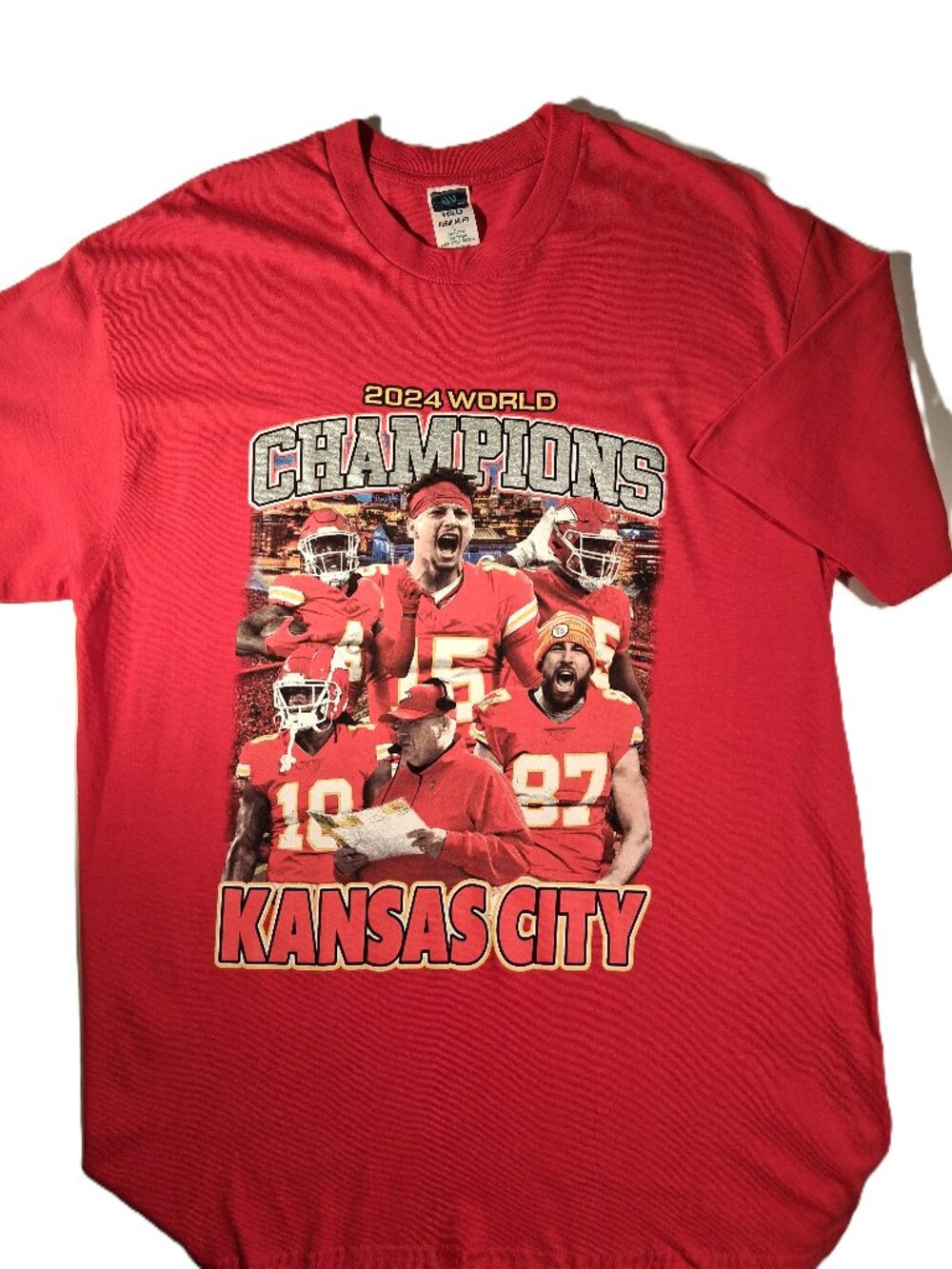 KANSAS CITY CHIEFS Shirt Lge 2024 Champions Silver Metallic Graphics NFL NWOT